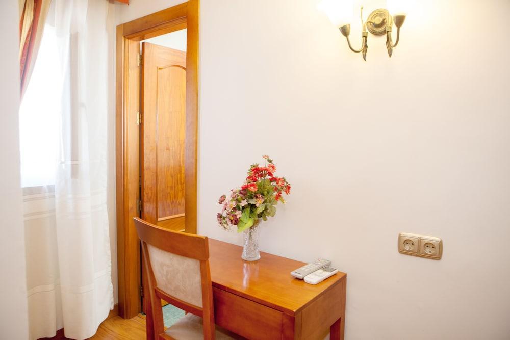 Hotel Alameda Málaga Extérieur photo